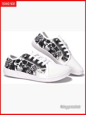 Unisex Wide Toe Box Barefoot Sneakers Low Top Gothic Skull Streetwear Flats
